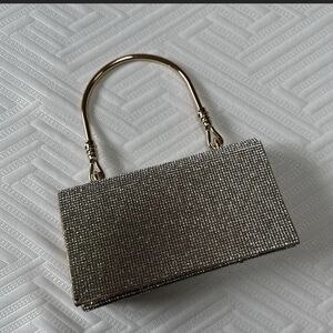 Elegant Gold Women's Handbag